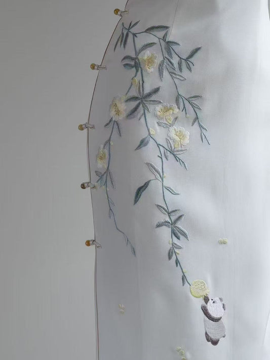 Satin Shadow Swaying - Satin Exquisitely Embroidered White Plum Blossom Qipao