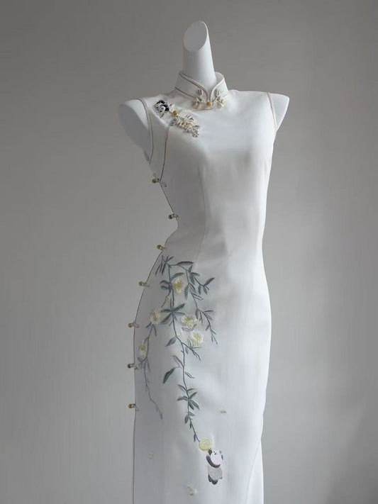 Satin Shadow Swaying - Satin Exquisitely Embroidered White Plum Blossom Qipao
