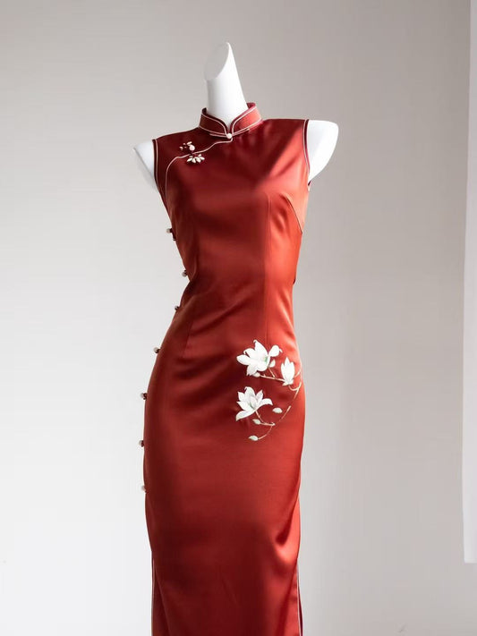 Silk Rhyme Peony - Silk Exquisitely Embroidered Red Peony Qipao